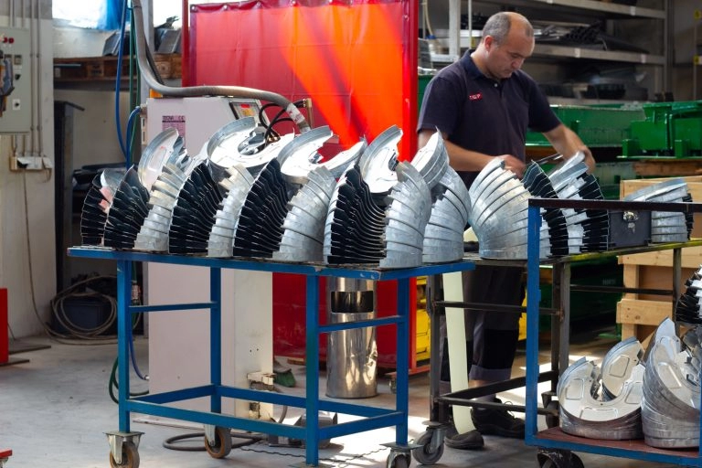 Proizvodnja autoreparaturne limarije